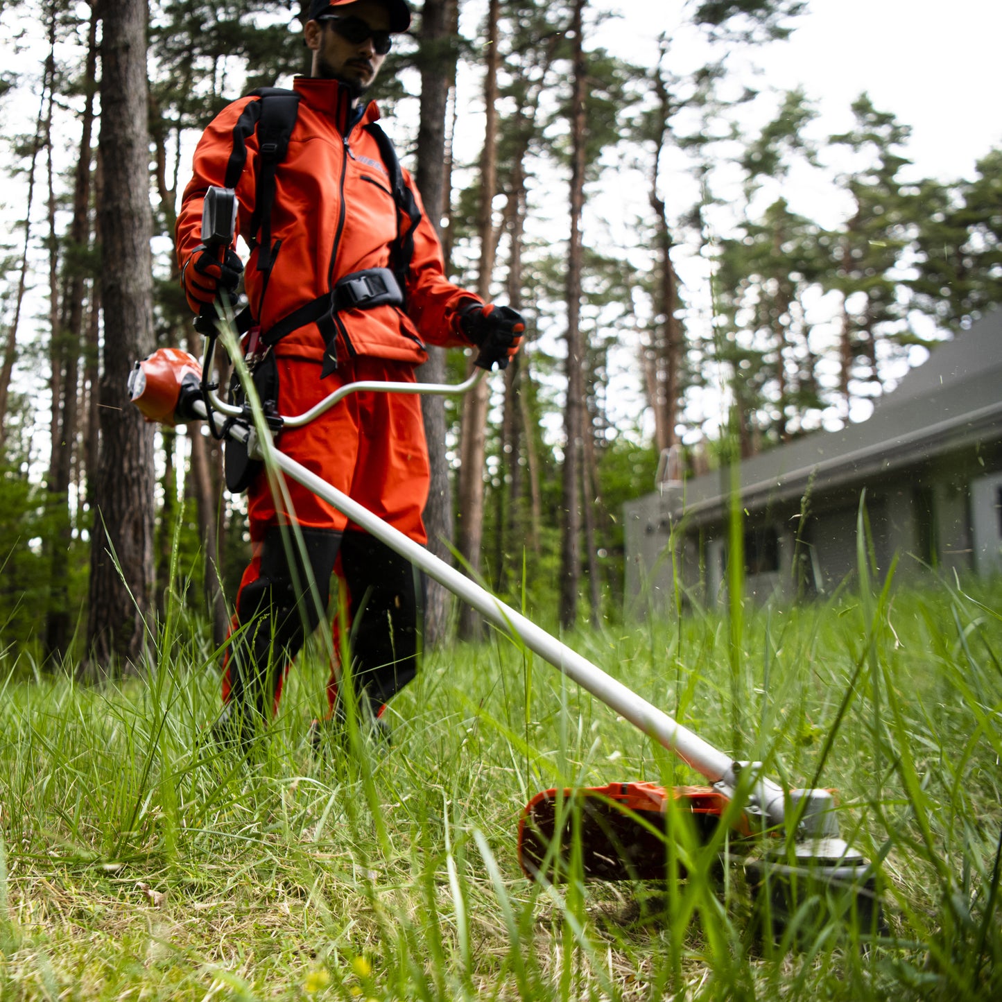 DSRM-2600U Brushcutter